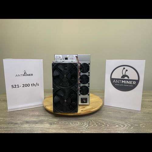 Bitmain-Antminer-S21-200TH-Show-01